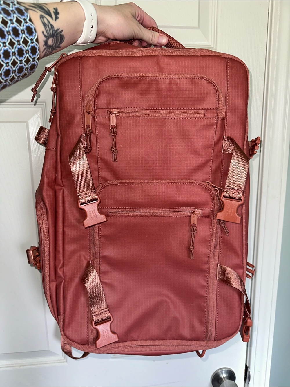 GUC Terra Calpack 26L duffle backpack